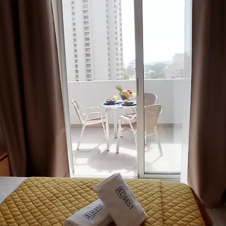 Διαμέρισμα T1 Rocha Tower