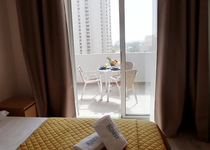 Apartment T1 Rocha Tower